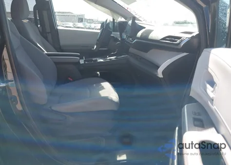 2025 Toyota Sienna Le из США, поврежденный, VIN 5TDKRKEC1SS226500